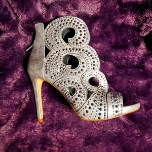 Gianni Bini, Merilee High Heel, Grey/Graphite. Size 9